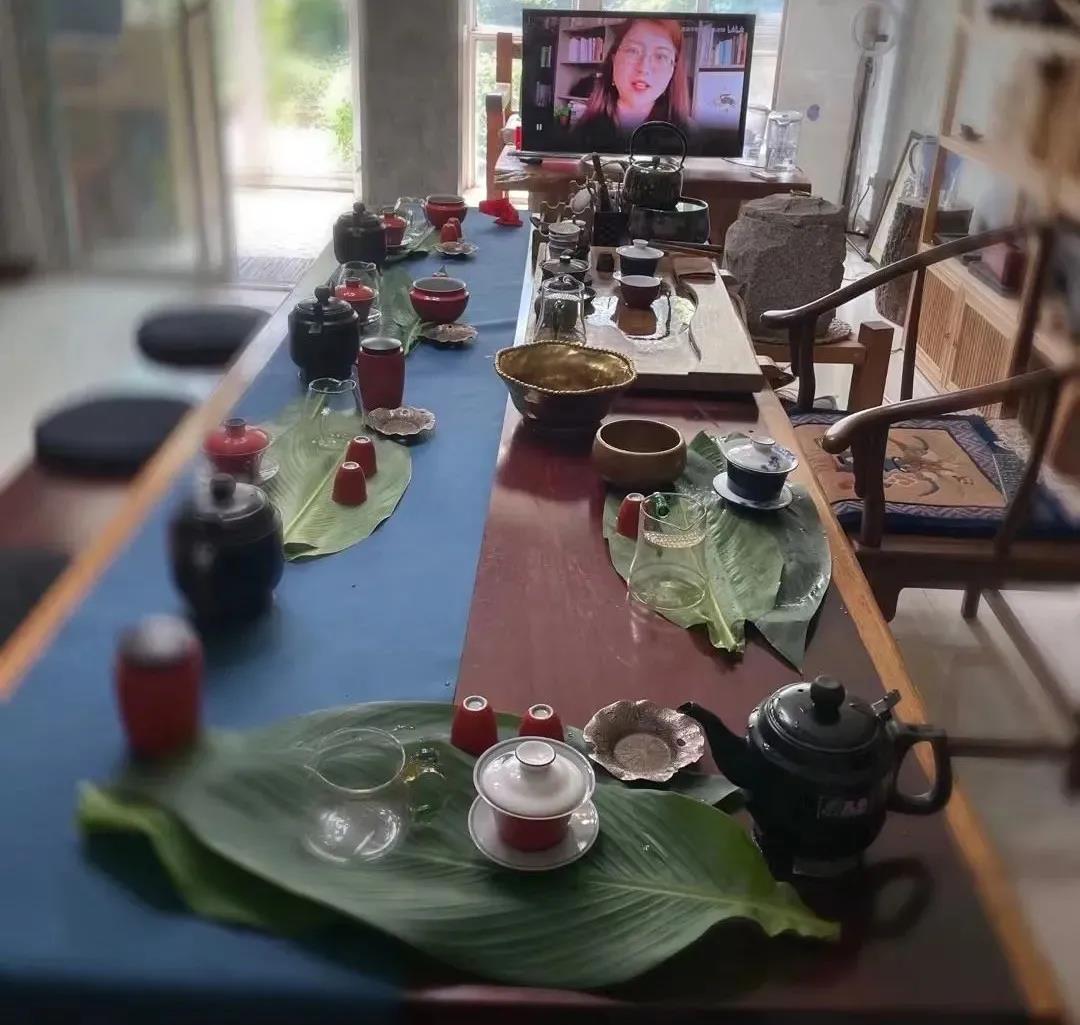 湖北省小微企业商会|常务理事单位 范高与 （心茶镜人文茶馆）-湖北省小微企业商会